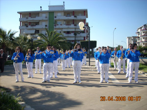 Banda 2