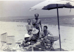 la spiaggia per pochi